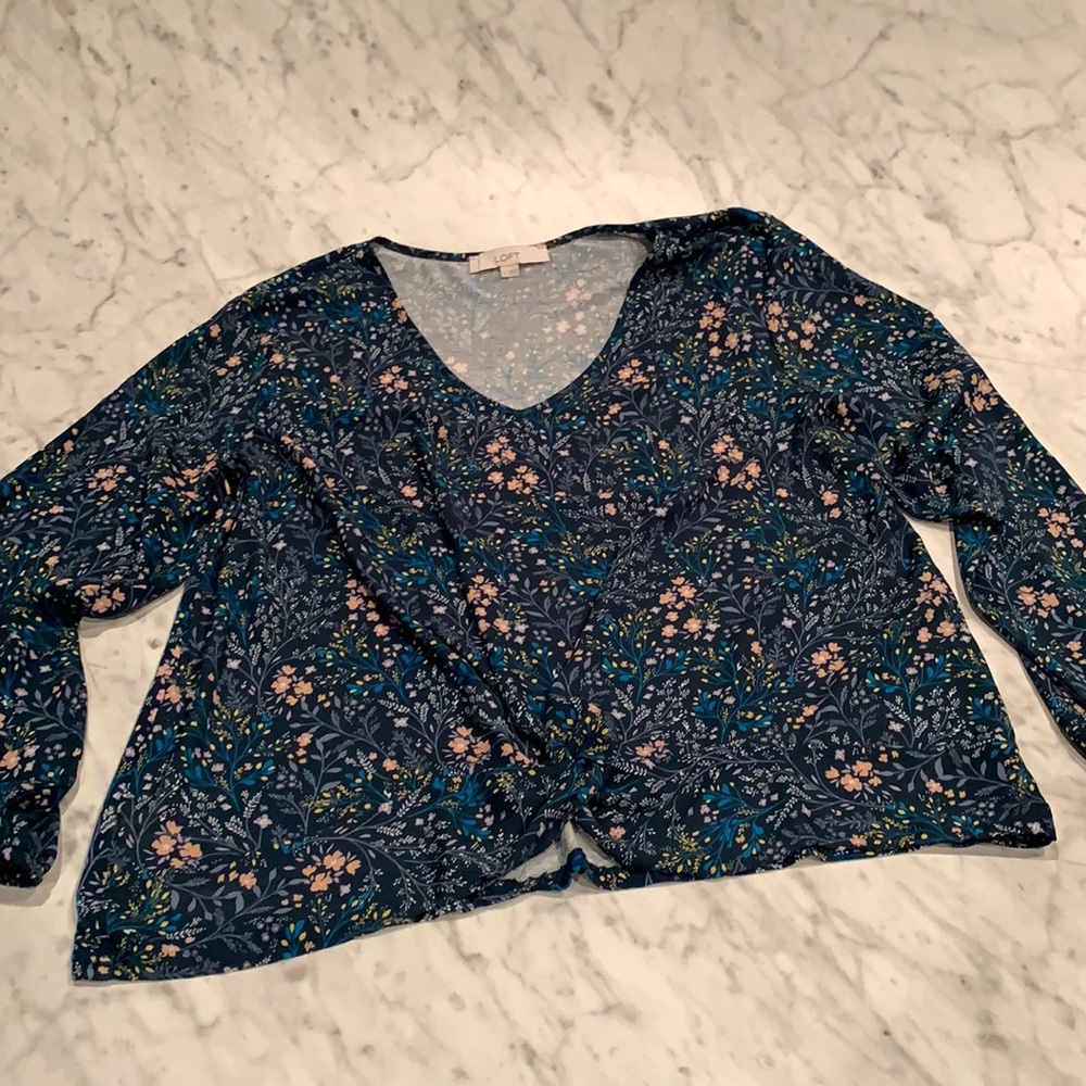 LOFT long sleeve shirt